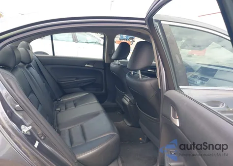 2011 Honda Accord 2.4 Se from USA, damaged, VIN 1HGCP2F61BA051151